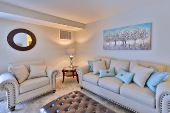 401 Chartley Park Road 1-3 Beds Apartment for Rent - Photo Gallery 4
