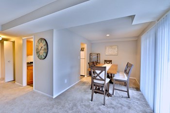 401 Chartley Park Road 1-3 Beds Apartment for Rent - Photo Gallery 5