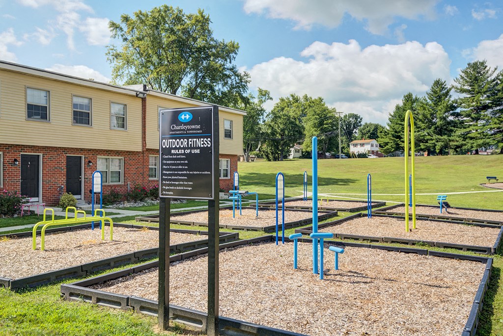 the preserve at ballantyne commons park playground