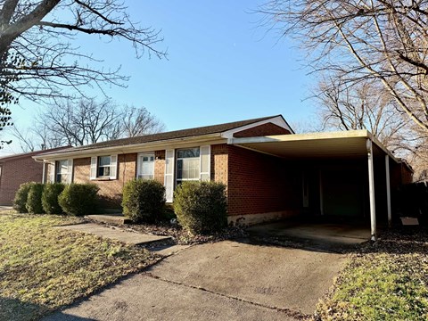 313 Hawthorne Drive 3 Beds Apartment for Rent