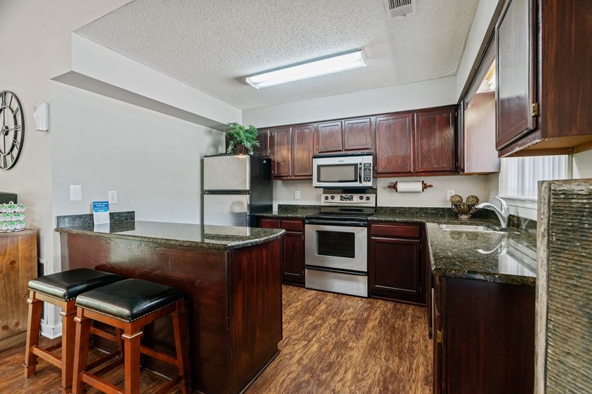 200 Heywood Avenue 1-3 Beds Apartment for Rent - Photo Gallery