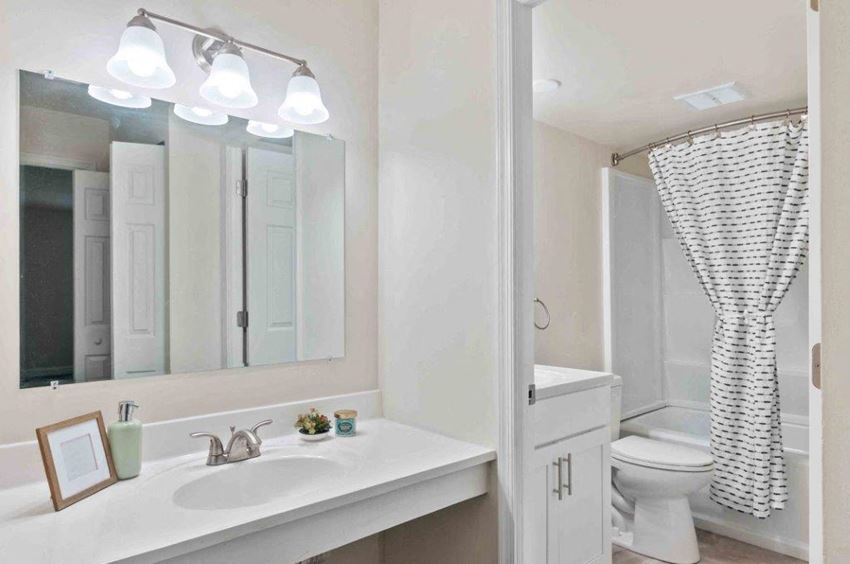 Timberlake Apartment Homes, 2803 Stanbridge Street, East Norriton, PA