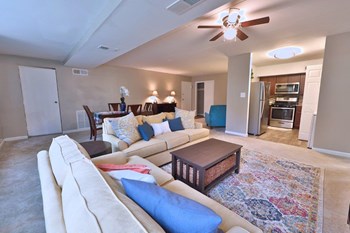 6310 Greenspring Ave 1-3 Beds Apartment for Rent - Photo Gallery 2