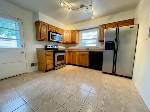 3432 Allison Way 2 Beds Apartment for Rent - Photo Gallery 5