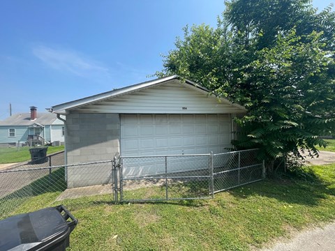 1106 Oleanda Ave 2 Beds Apartment for Rent - Photo Gallery 14