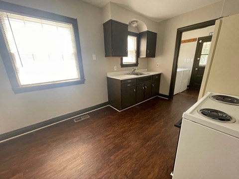 1106 Oleanda Ave 2 Beds Apartment for Rent - Photo Gallery 6
