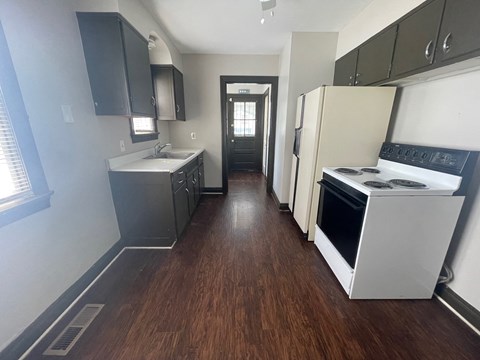 1106 Oleanda Ave 2 Beds Apartment for Rent - Photo Gallery 7