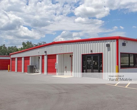 Storage Units for Rent available at 5859 Rutledge Pike, Knoxville, TN 37924