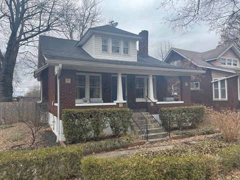 913 Eastern Parkway 6 Beds Apartment for Rent