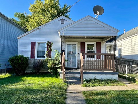 2530 Griffiths Ave 3 Beds Apartment for Rent