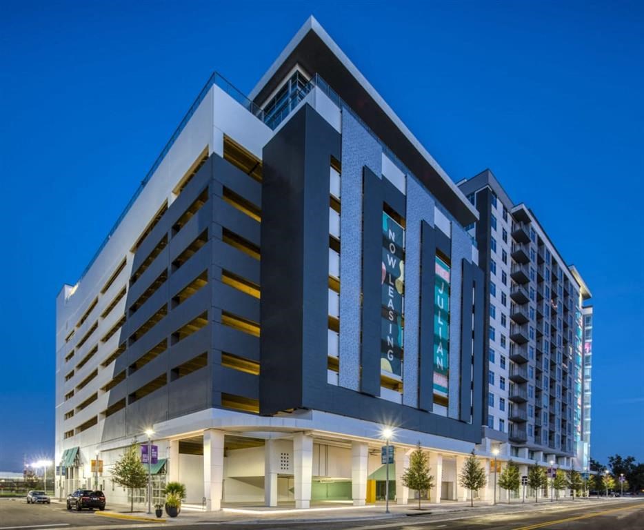 Building Exterior In Night at The Julian Orlando, Orlando, 32801