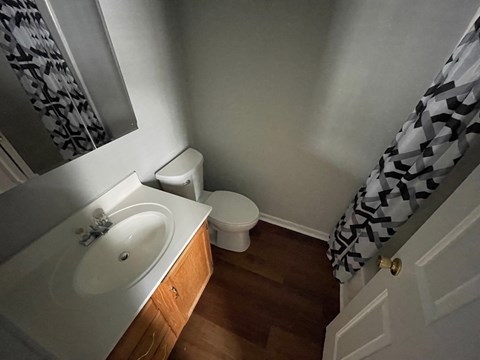 9104 Fairridge Dr. 3 Beds Apartment for Rent