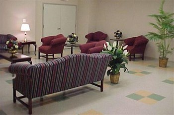 48 N. Main St 1-2 Beds Apartment, Affordable for Rent - Photo Gallery 2