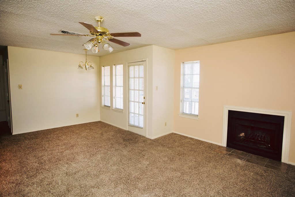 Quail Creek Apartments