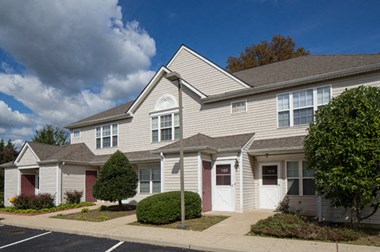 452 Parker Place 1-2 Beds Apartment for Rent Photo Gallery 1