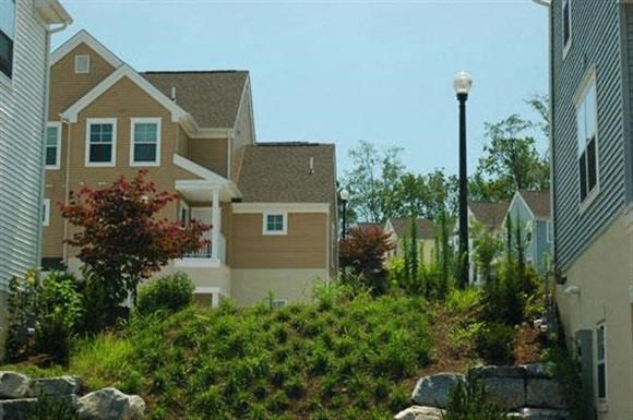 The Willows at Manor Heights - Formerly Manor Heights Apartments, 221