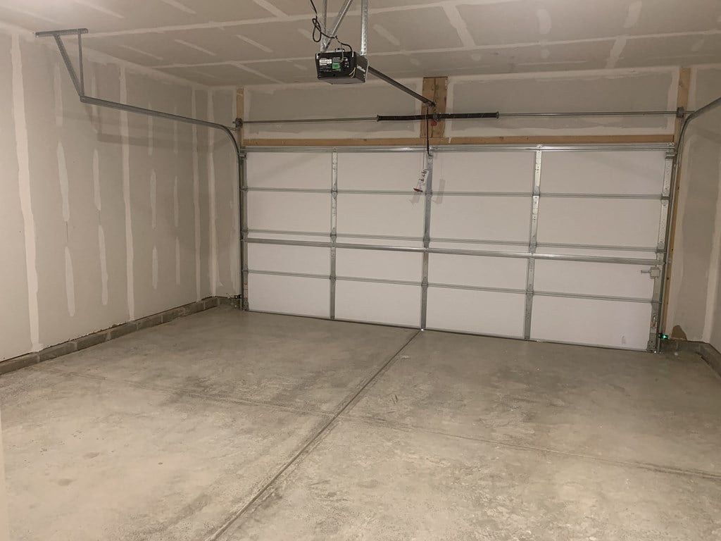 the garage is primed and ready to be painted