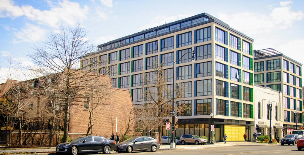 the building in which the hotel is located