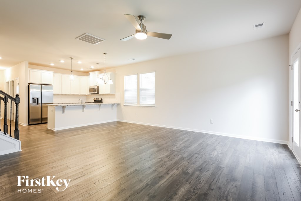 427 Stonefence Drive 4 Beds House for Rent - Photo Gallery 4