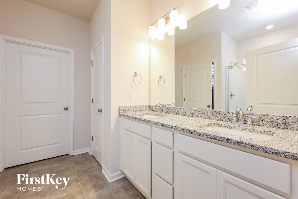 427 Stonefence Drive 4 Beds House for Rent - Photo Gallery 9