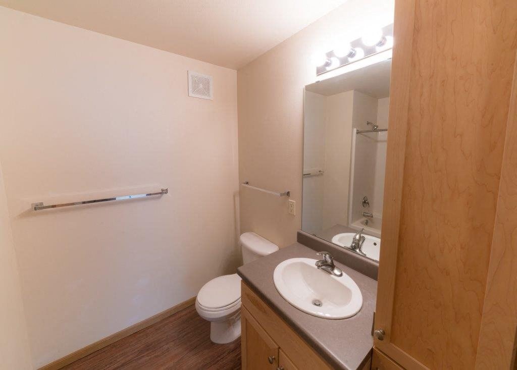 Owatonna Gateway Apartments, 325 Hoffman Dr., Owatonna, MN RentCafe