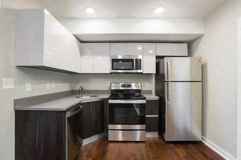 1711 North 18th Street 2-6 Beds Apartment for Rent - Photo Gallery 6