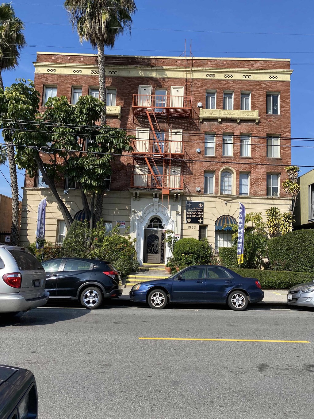 Bronson Towers Apartments, 1933 N. Bronson Ave, Hollywood, CA RentCafe