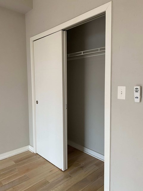 1439 Franklin 2-3 Beds Apartment for Rent - Photo Gallery 8