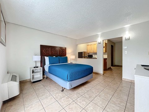 2295 E. Irlo Bronson Memorial Highway Studio Apartment for Rent - Photo Gallery 52