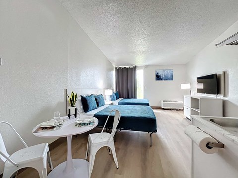 2295 E. Irlo Bronson Memorial Highway Studio Apartment for Rent - Photo Gallery 47