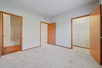 6617 Bricegrove Blvd. 2 Beds Apartment for Rent - Photo Gallery 2