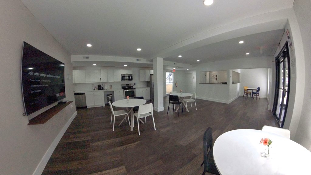 2655 Westside Dr NW