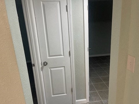 121 Alice St. 3 Beds Apartment for Rent