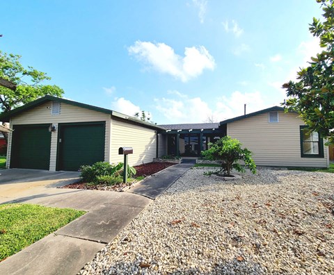 5710 Hinman Drive 3 Beds Apartment for Rent