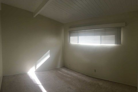 608-612 Santa Barbara St. 1 Bed Apartment for Rent - Photo Gallery 8
