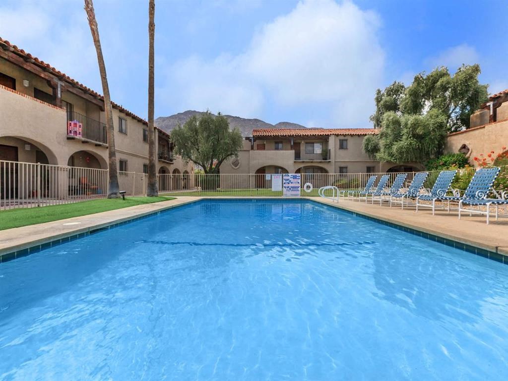 the swimming pool at the inn of the desert