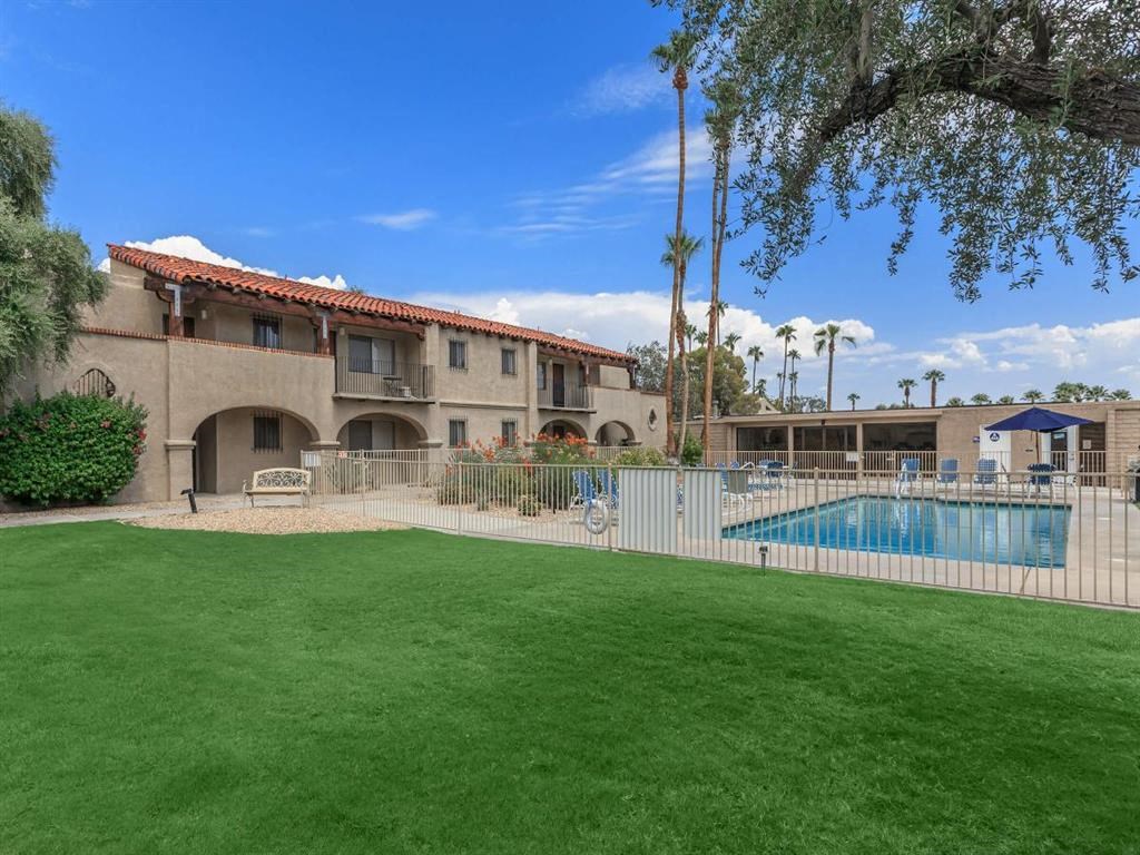 the pool at the villa apartments in palm springs