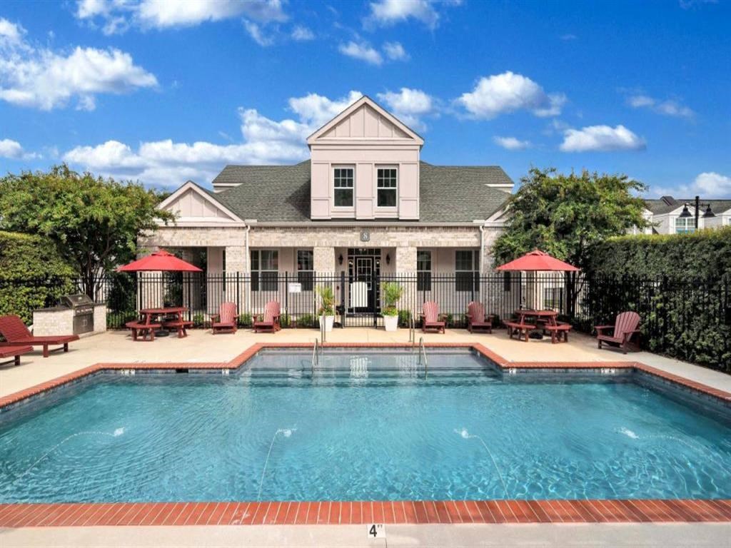 Clubhouse and Pool