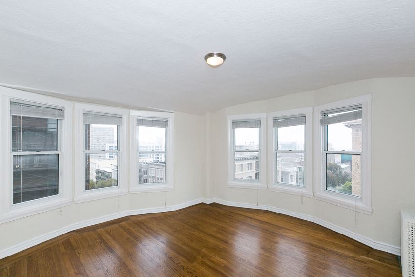 1801 GOUGH Apartments