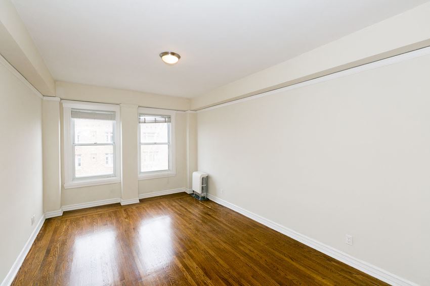 1801 GOUGH Apartments