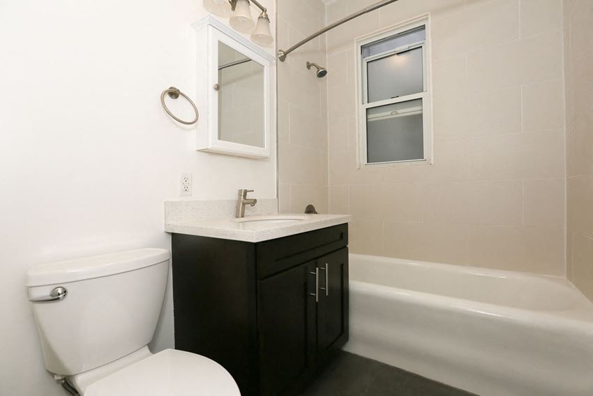 1801 GOUGH Apartments