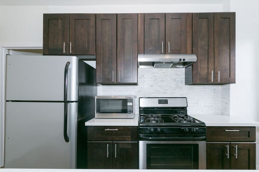 1801 GOUGH Apartments