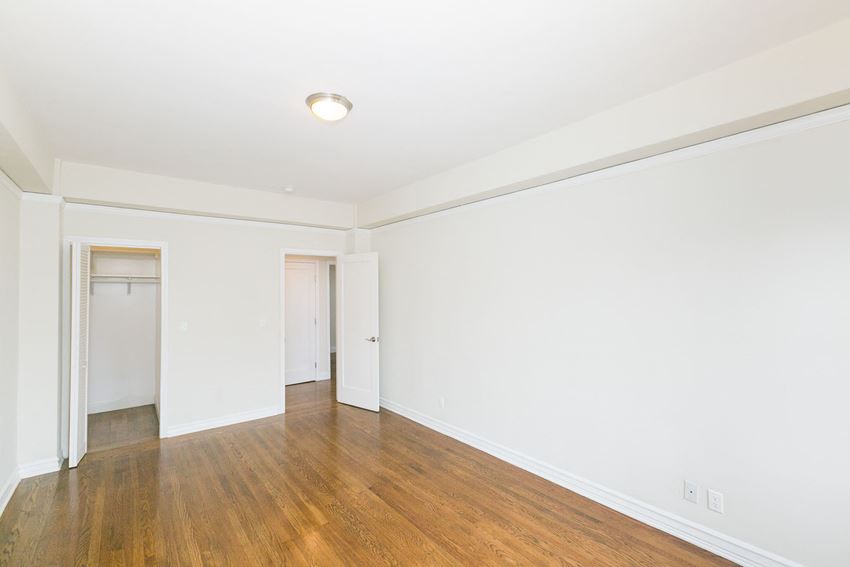 1801 GOUGH Apartments