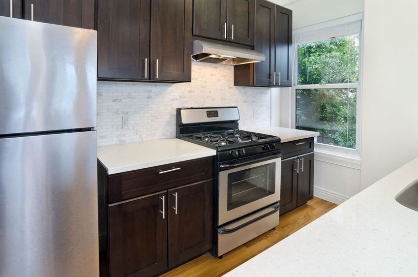 1801 GOUGH Apartments