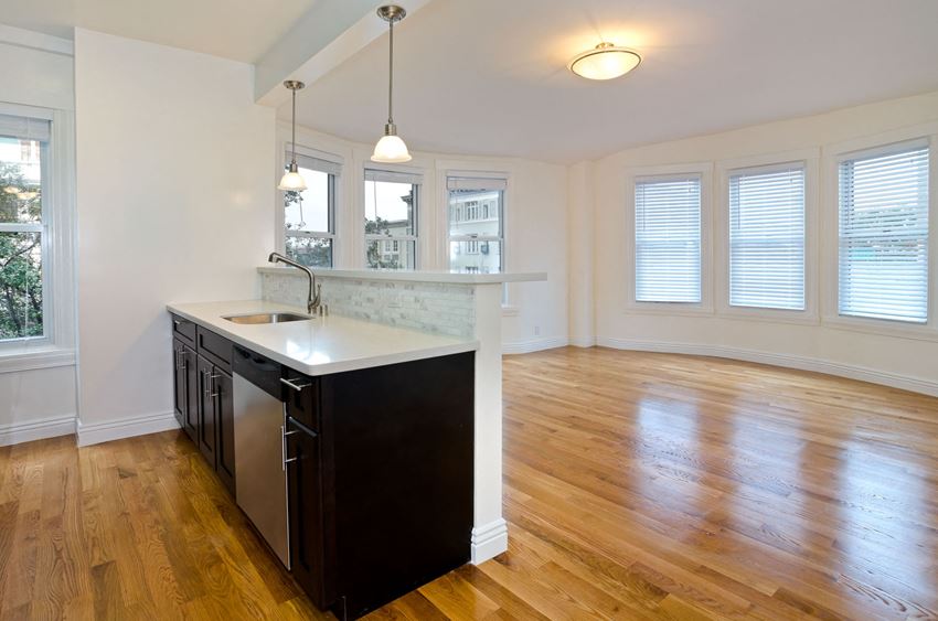 1801 GOUGH Apartments