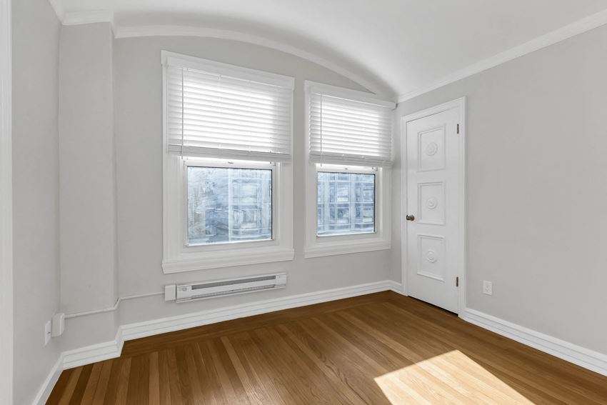 1801 GOUGH Apartments