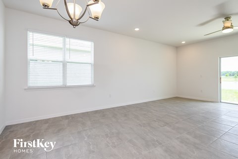 1618 Isleta Loop 5 Beds Apartment for Rent