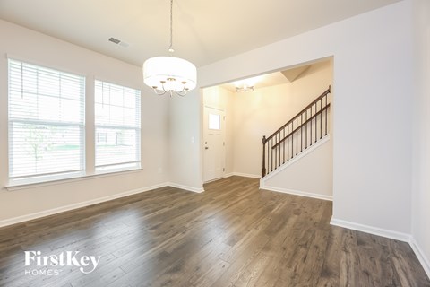 6 Ramblehurst Road 4 Beds Apartment for Rent
