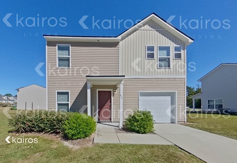 924 Sanford  Ln 4 Beds Apartment for Rent