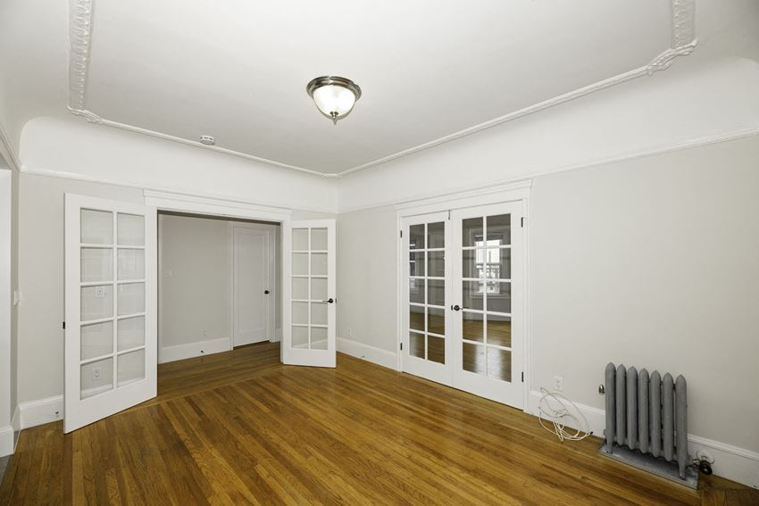 4540 CALIFORNIA Apartments